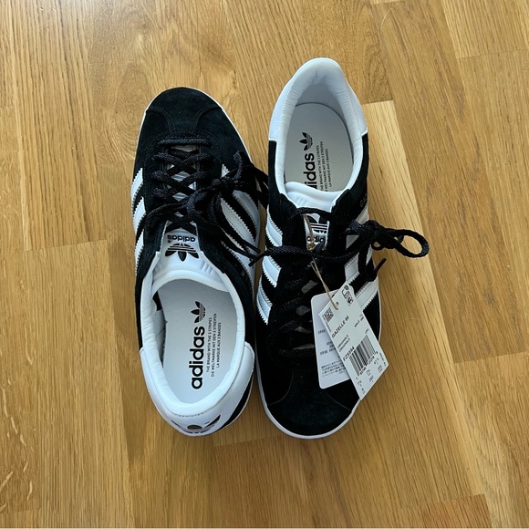 adidas Shoes - Adidas NWT gazelle 85 in black suede